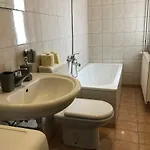 Roseman - Small Open Flat In The City Centre * Lublana