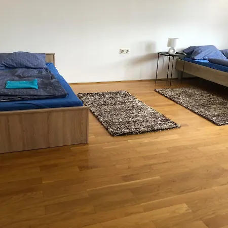 Apartment Roseman - Small Open Flat In The City Centre Ljubljana
